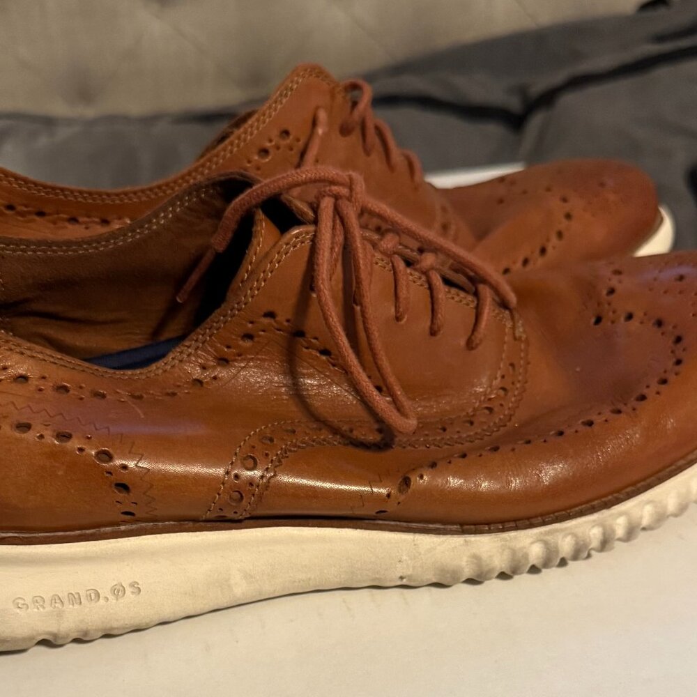 Kenneth Cole dress shoes size 11